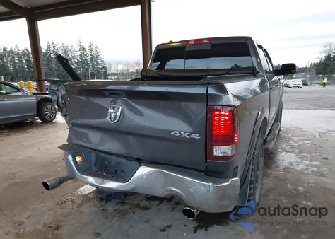 2014 Ram 1500 Laramie z USA, uszkodzony, nr VIN 1C6RR7VT9ES173933